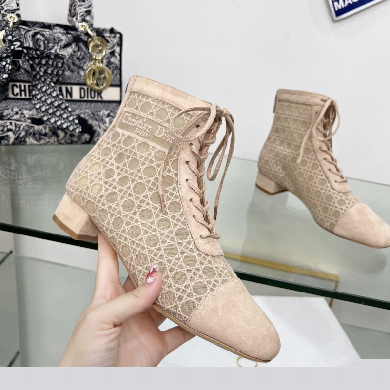 ch**an D*or boots
